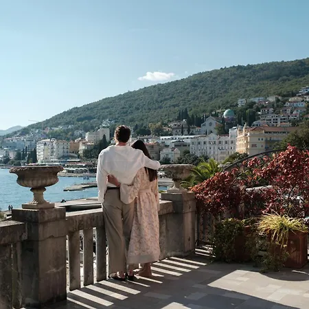 Amadria Park Milenij Szálloda 5*
