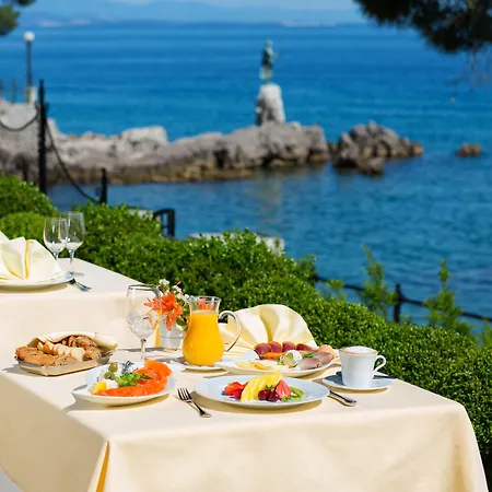 فندق Amadria Park Milenij 5*