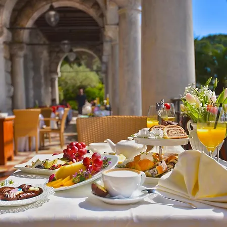 Amadria Park Milenij فندق 5*