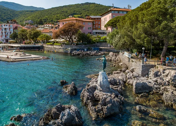 Amadria Park Milenij 5* אופטיה